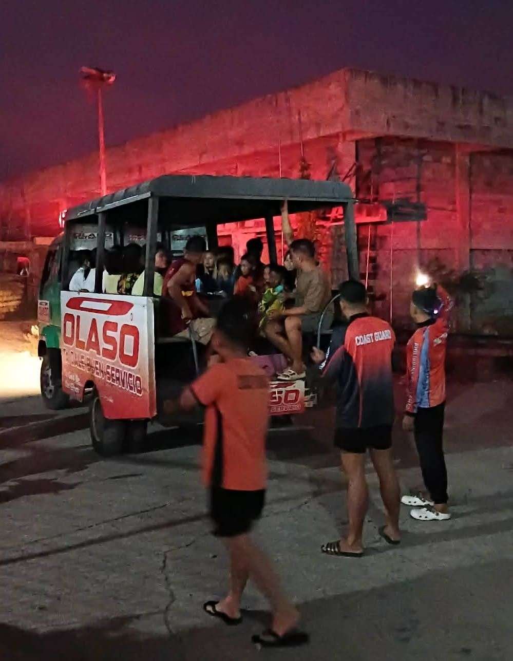 Coast Guard rescues 32 in Zamboanga City shoreline fire