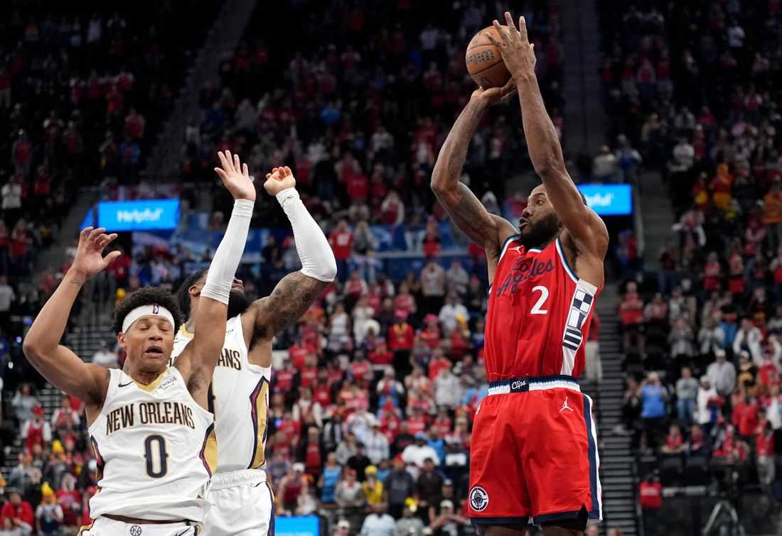 NBA-Clippers lose five first-round draft picks, fined $30 million after Leonard probe