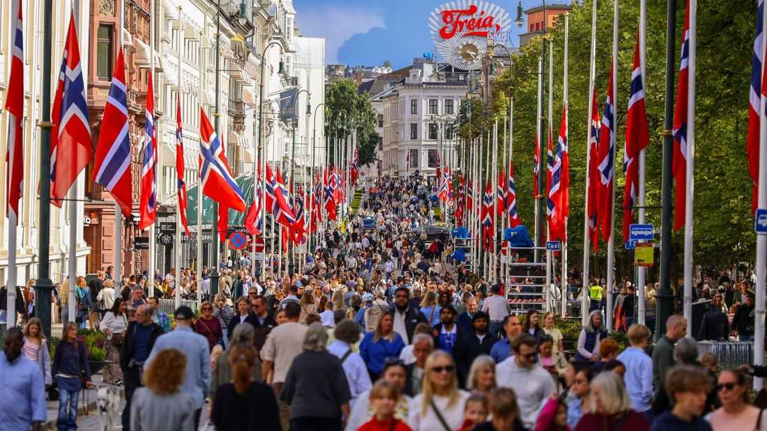 With large crowds expected, Norway to lay King Harald to rest