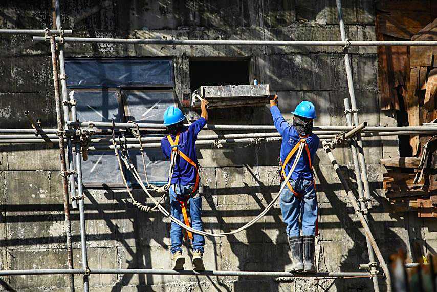 DOLE: NCR wage hike to be implemented once court injunction is lifted