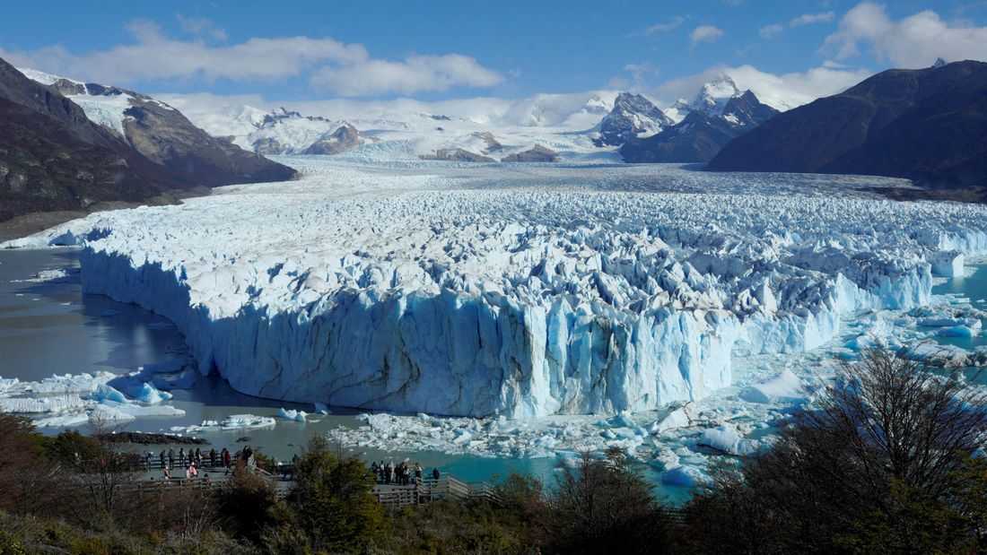 Tech companies look to Argentina’s windswept Patagonia to build massive data centers