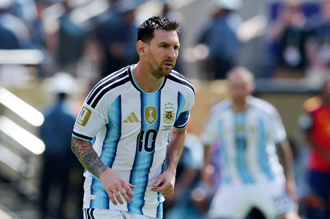 Soccer-Messi called up by Argentina to make farewell appearance following international retirement