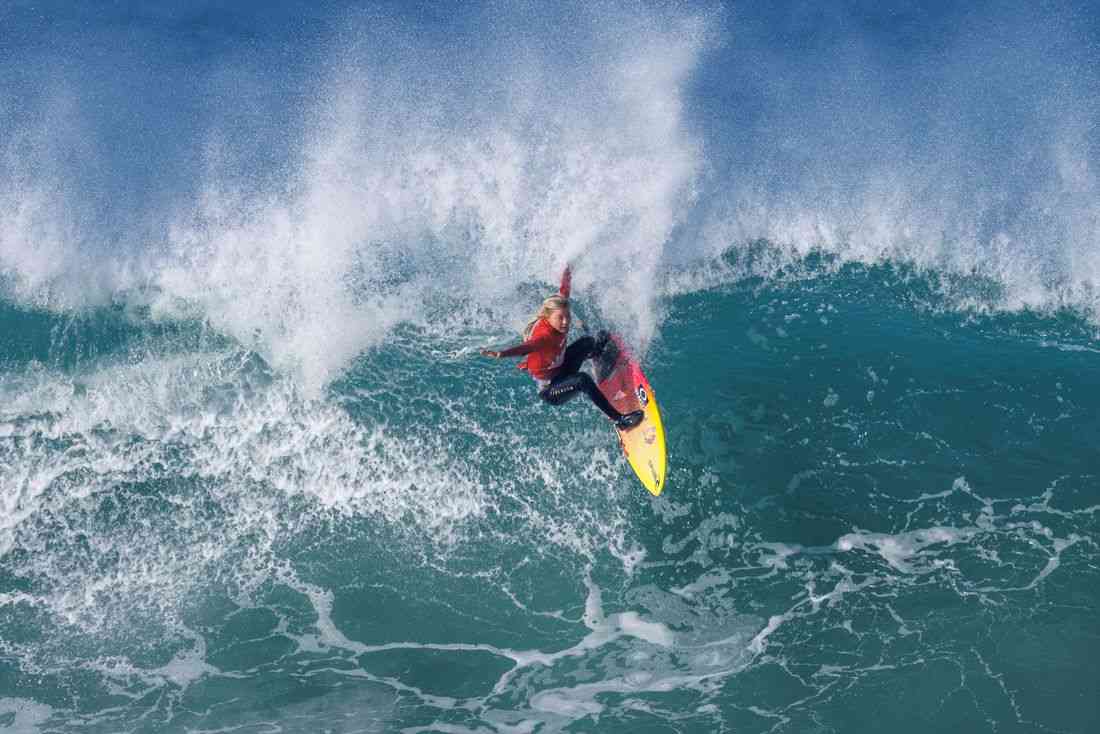 Surfing-Brooks takes three-peat at Trestles Pro; Pupo claims men's win for Brazil