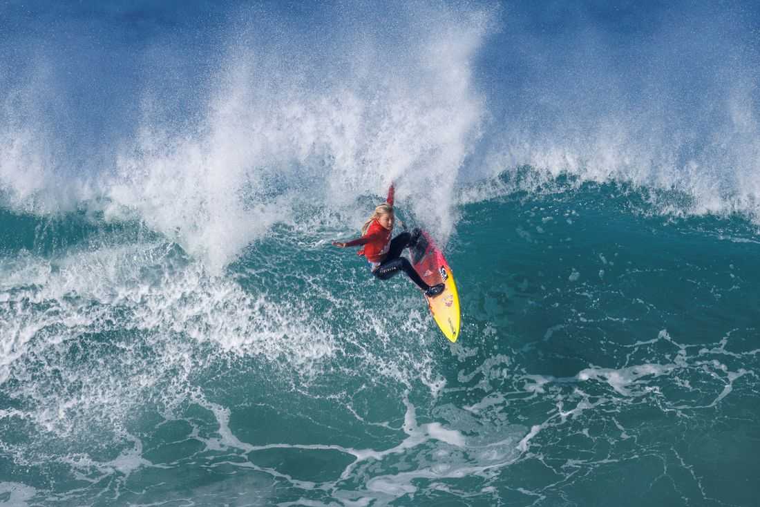 Surfing-Brooks takes three-peat at Trestles Pro; Pupo claims men's win for Brazil