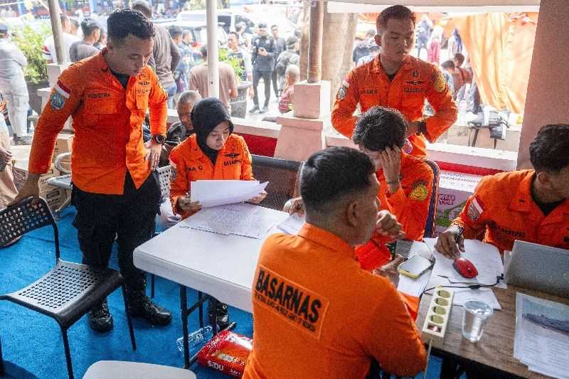 At least 129 missing after Indonesian passenger ship capsizes
