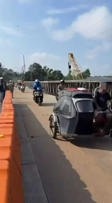 Agana Bailey Bridge now passable to light vehicles