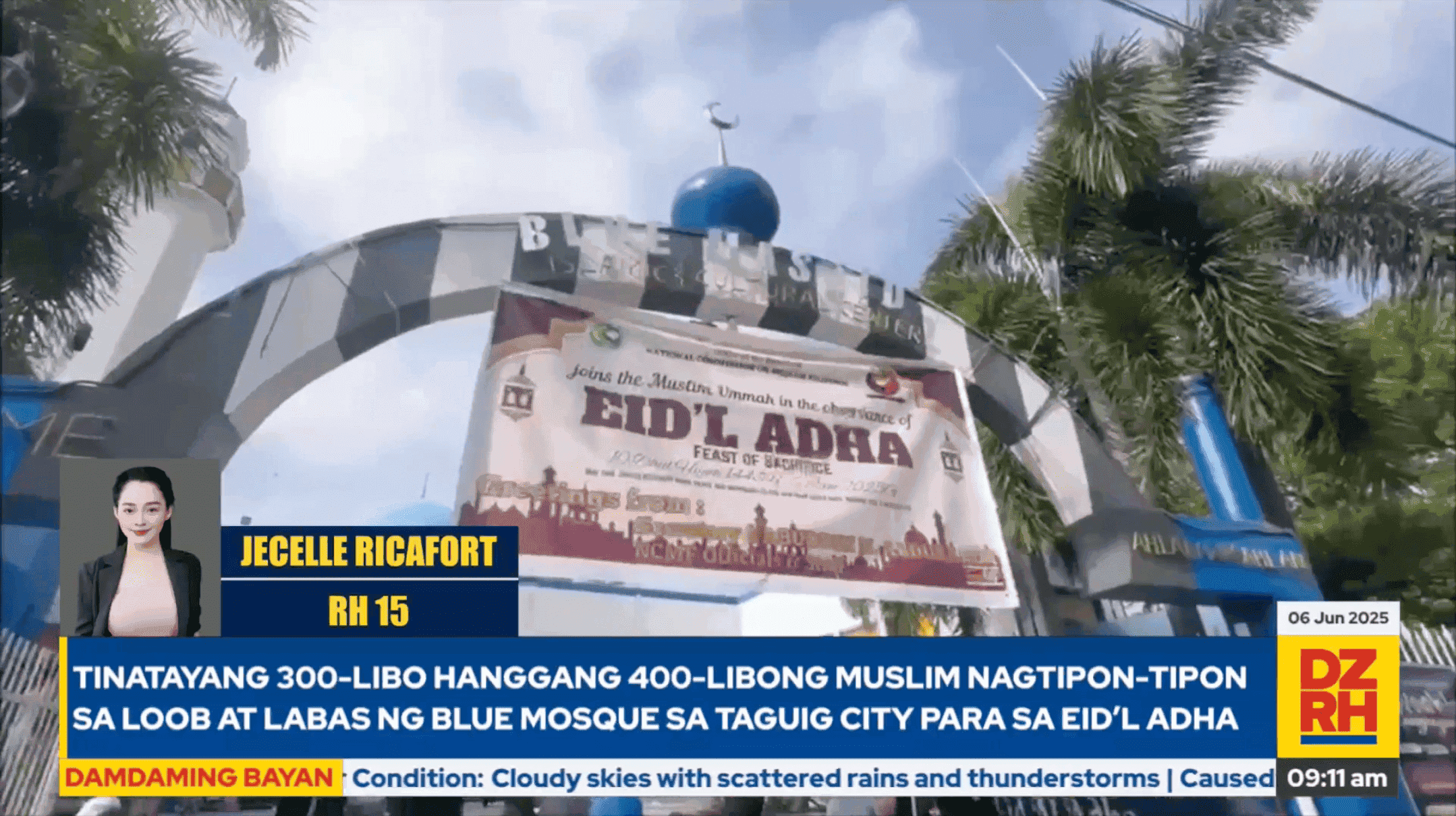 300-400K Muslims flock to the Blue Mosque in celebration of Eid'l Adha