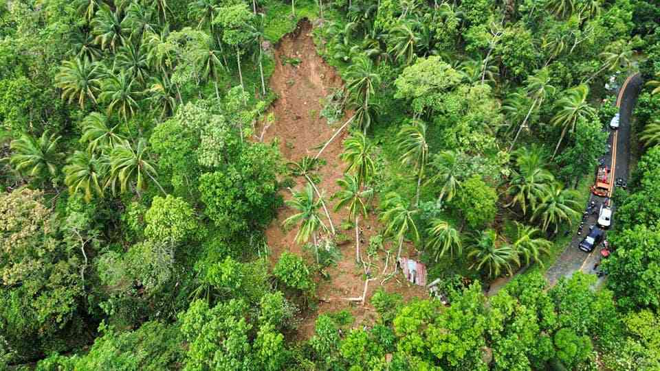 OCD: 6 reported dead due to Typhoon Aghon