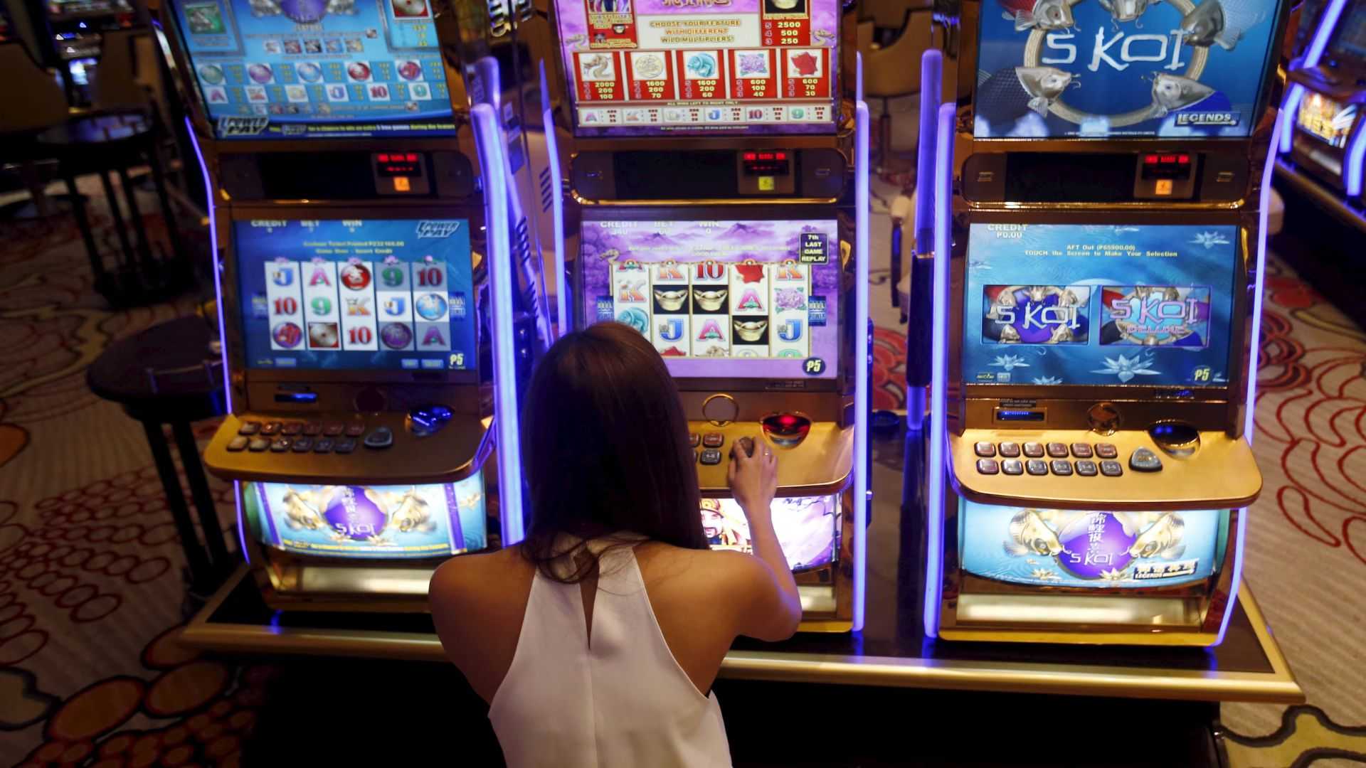 Akbayan sounds alarm on PH gambling crisis, pushes to regulate e-gambling