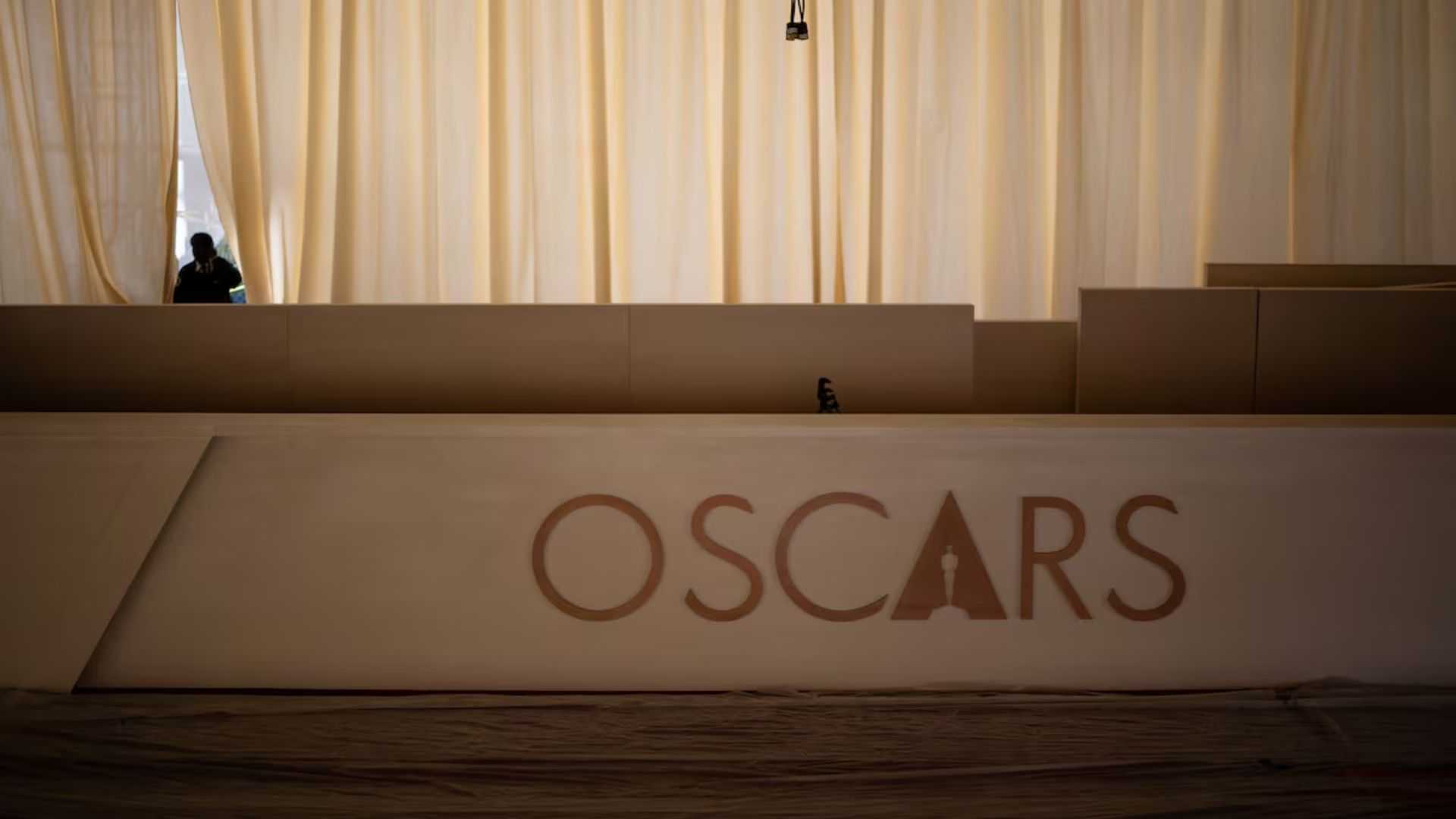 Amid the luxuries, this year's Oscars gift bags include wildfire recovery help