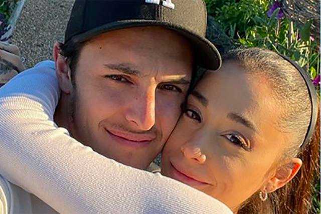 Ariana Grande splits from Dalton Gomez after 2 years of marriage — report