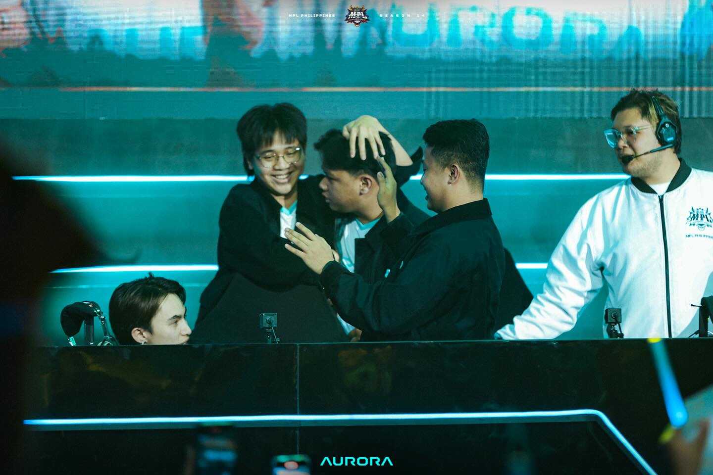 Aurora takes down FCAP to reach MPL PH grand finals, M6 Slot