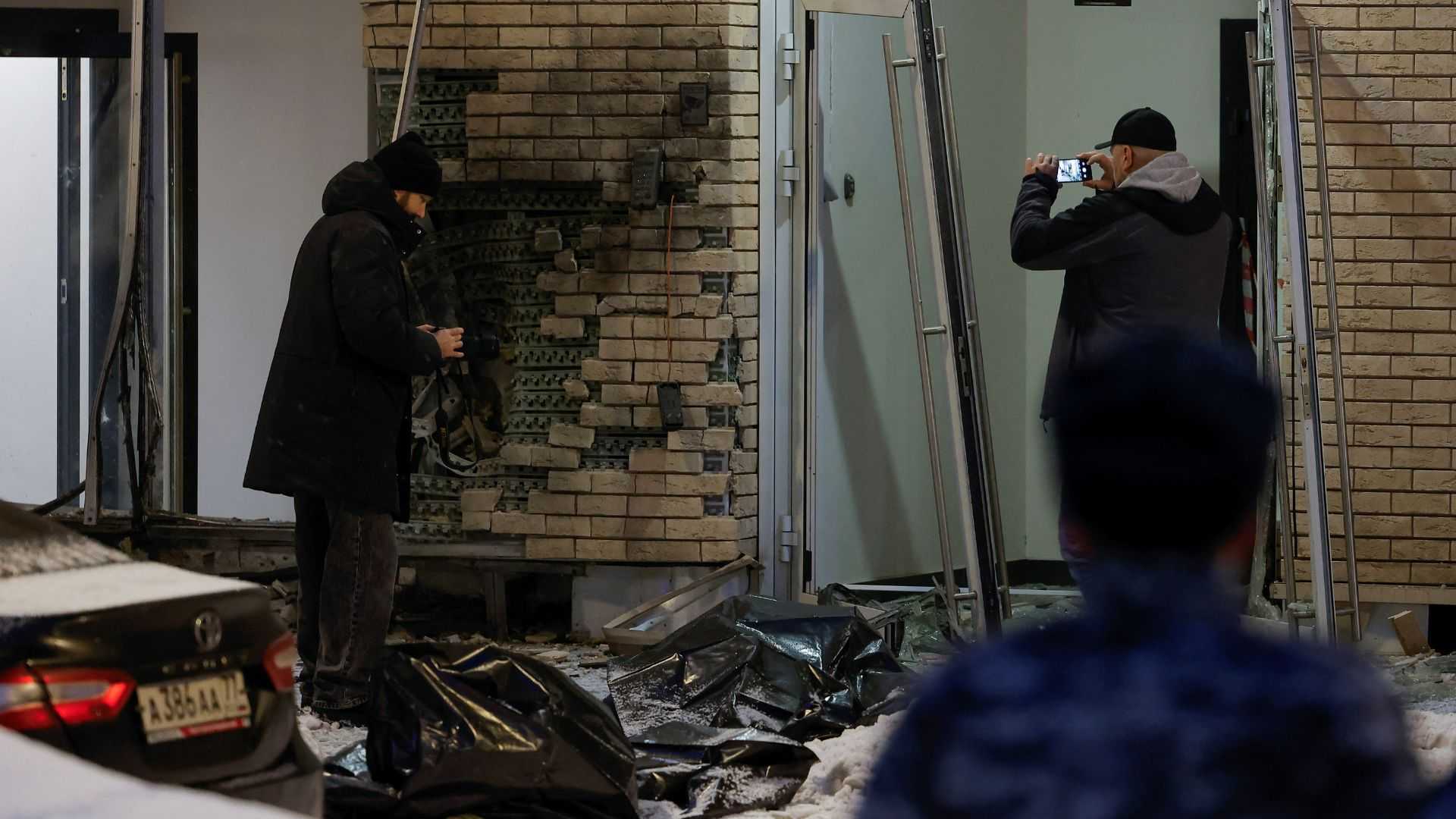 Bomb kills chief of Russian nuclear protection forces in Moscow