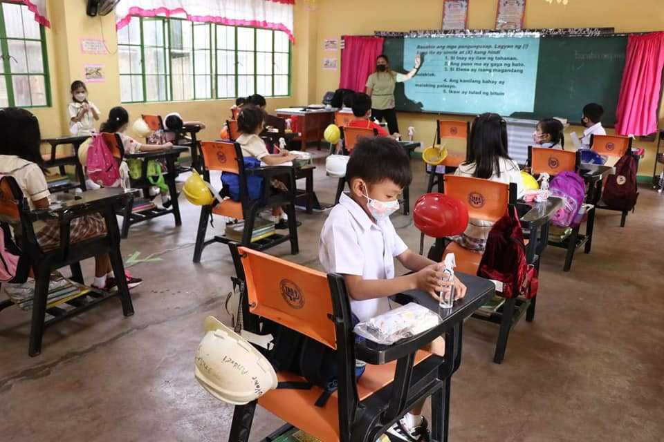 Caloocan suspends classes in all levels until January 22 due to pandemic