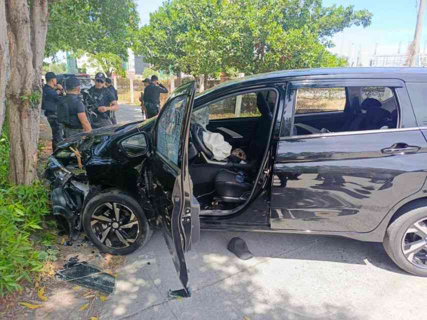 BJMP vehicle transporting Chinese nat'l PDL ambushed; jail officer injured in Cavitex shootout