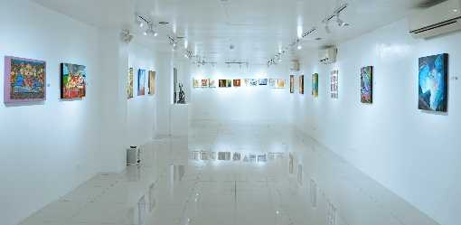 Celebrating Art and Gratitude: “Spirit of Thanksgiving” at The White Room Gallery