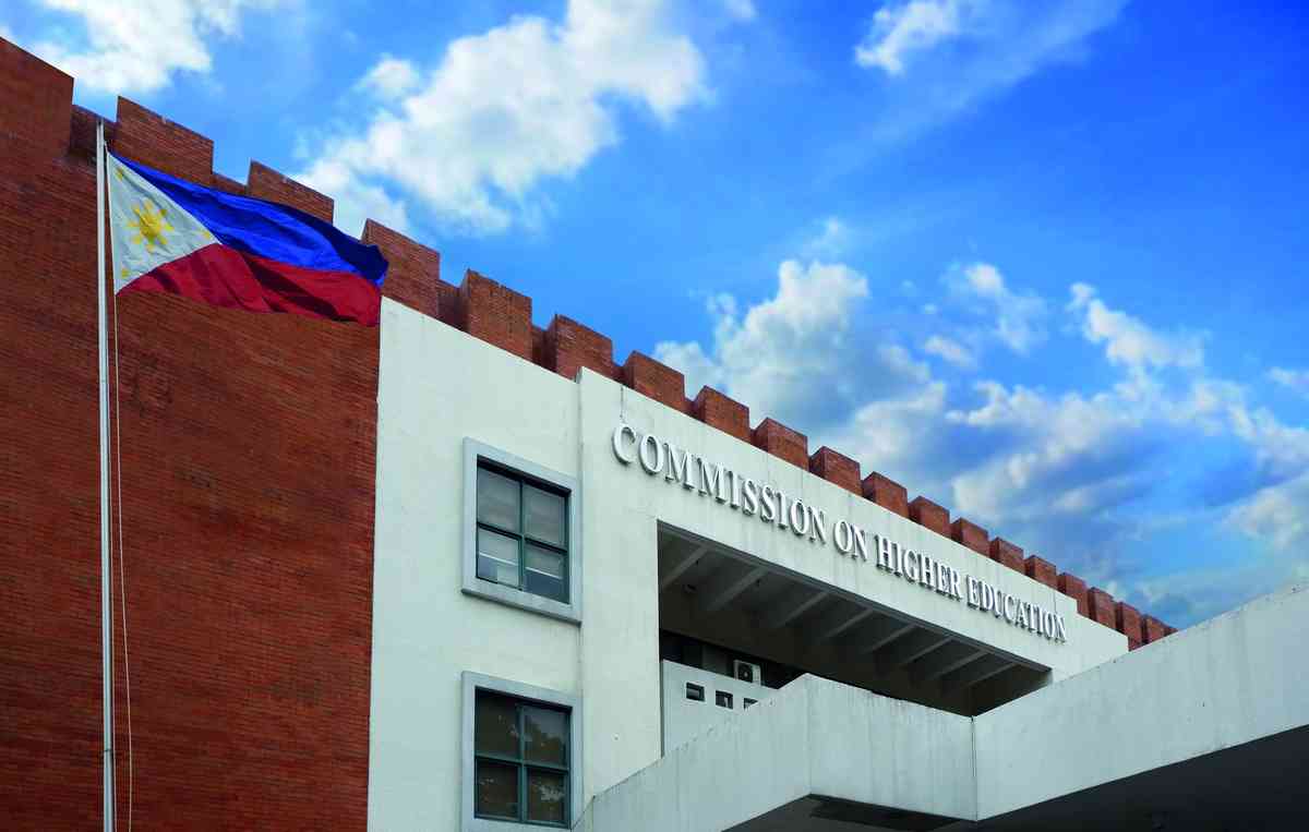 CHED orders to stop implementing fully online classes starting 2nd semester