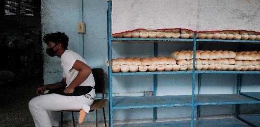 Cuba slashes size of daily bread ration as ingredients run thin
