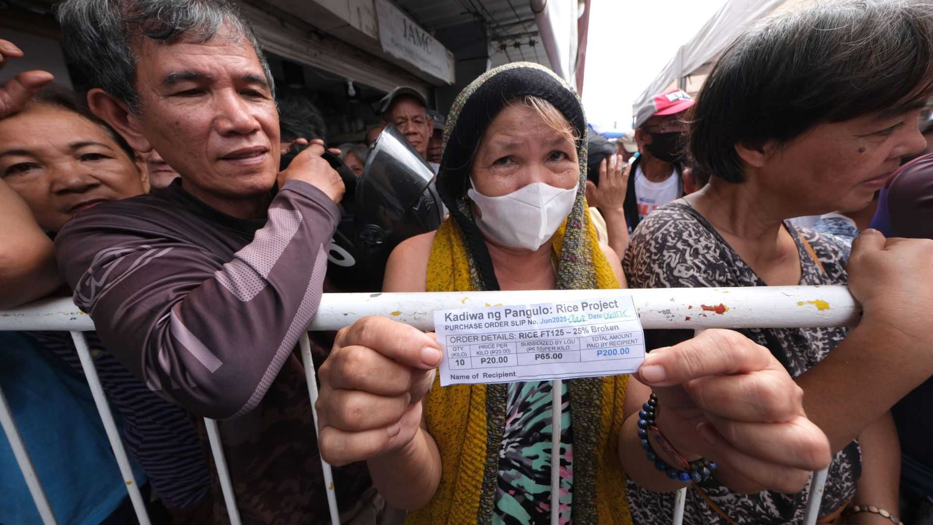 DA, DOLE kicks off P20 per kilo rice program for minimum wage earners