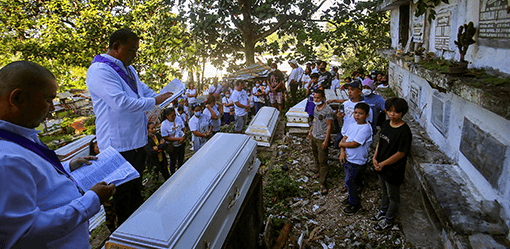 Death toll from Philippine landslide rises to 92, search continues