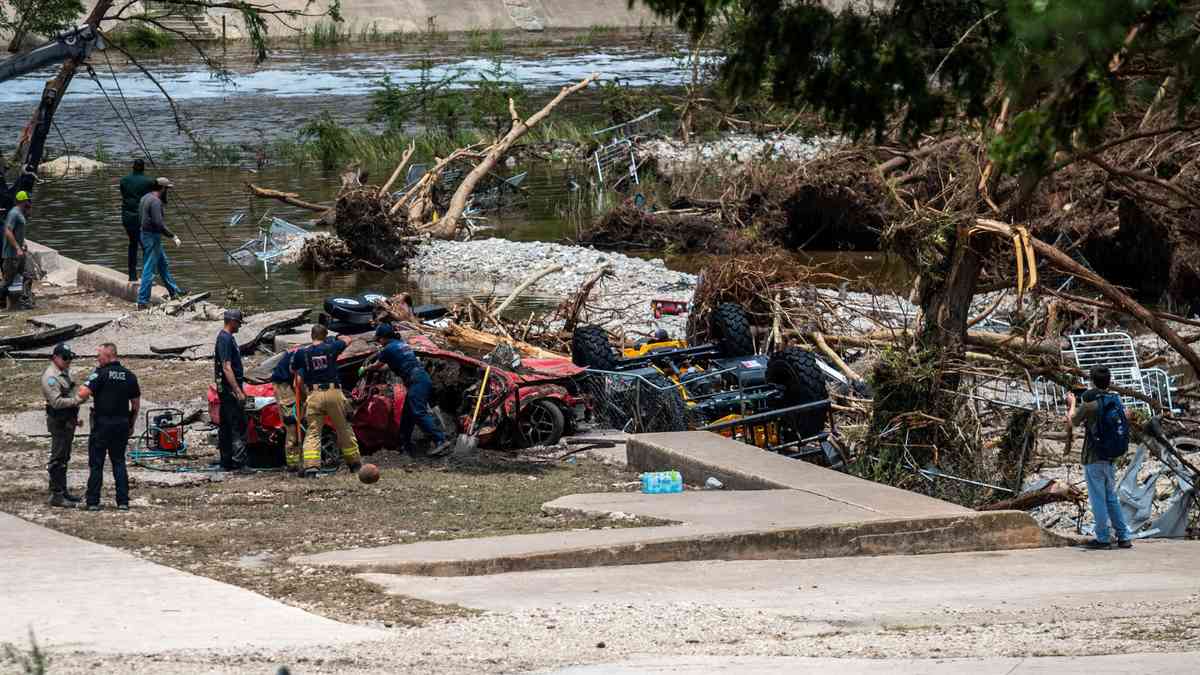 Death toll from Texas floods reaches 78; Trump plans visit