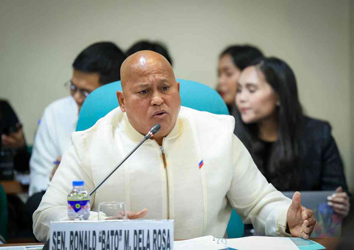 Dela Rosa calls Marcos' reconciliation effort with Dutertes ‘questionable’