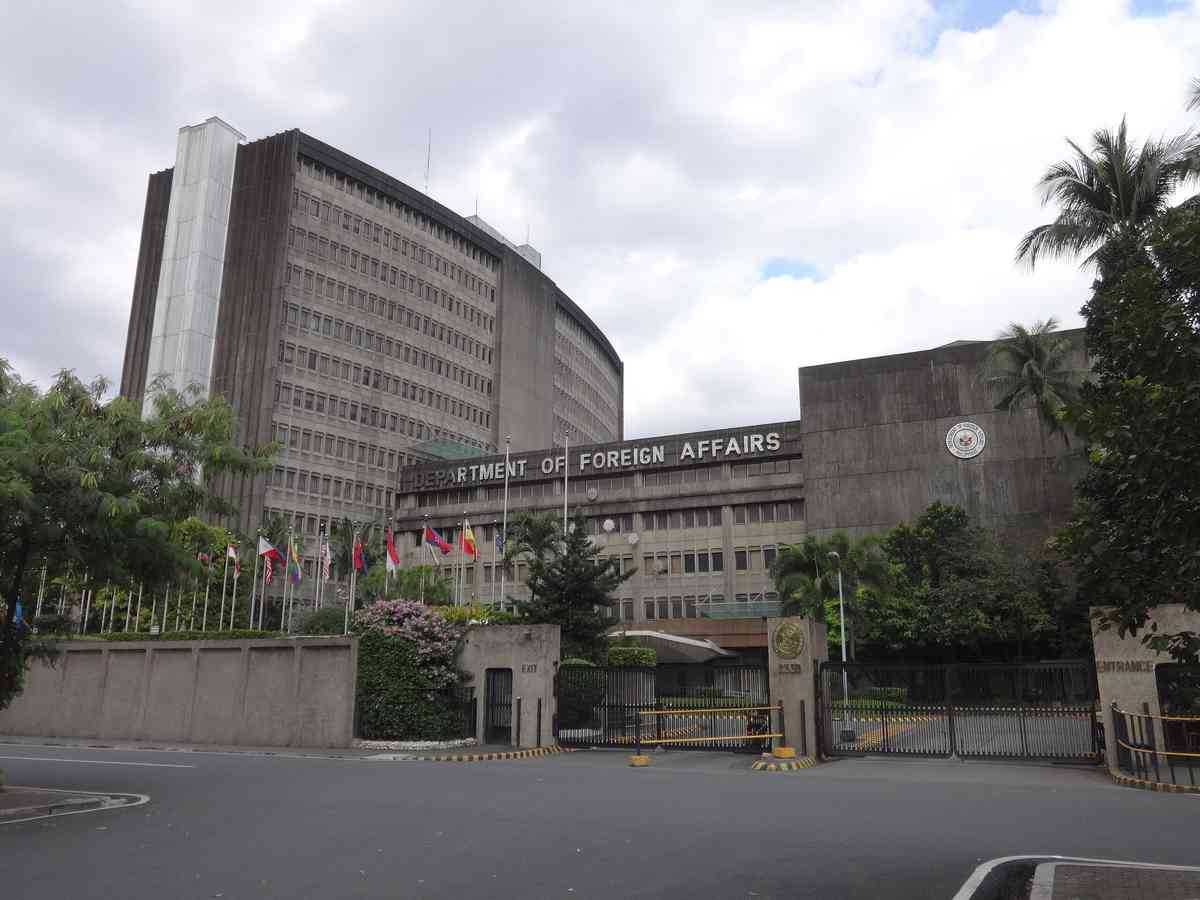 DFA ready to assist 17 detained OFWs in Qatar in case of deportation