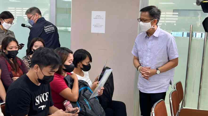 DMW gives out aid to OFWs affected by Kuwait visa suspension