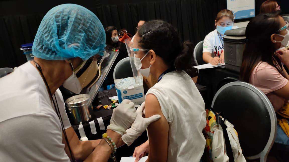 Medical expert urges public to get 2nd COVID-19 booster shot