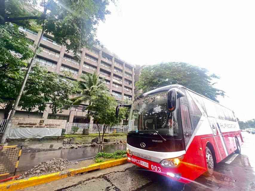 DOTr deploys buses and trucks for passengers in need of transport amid downpour and flooding