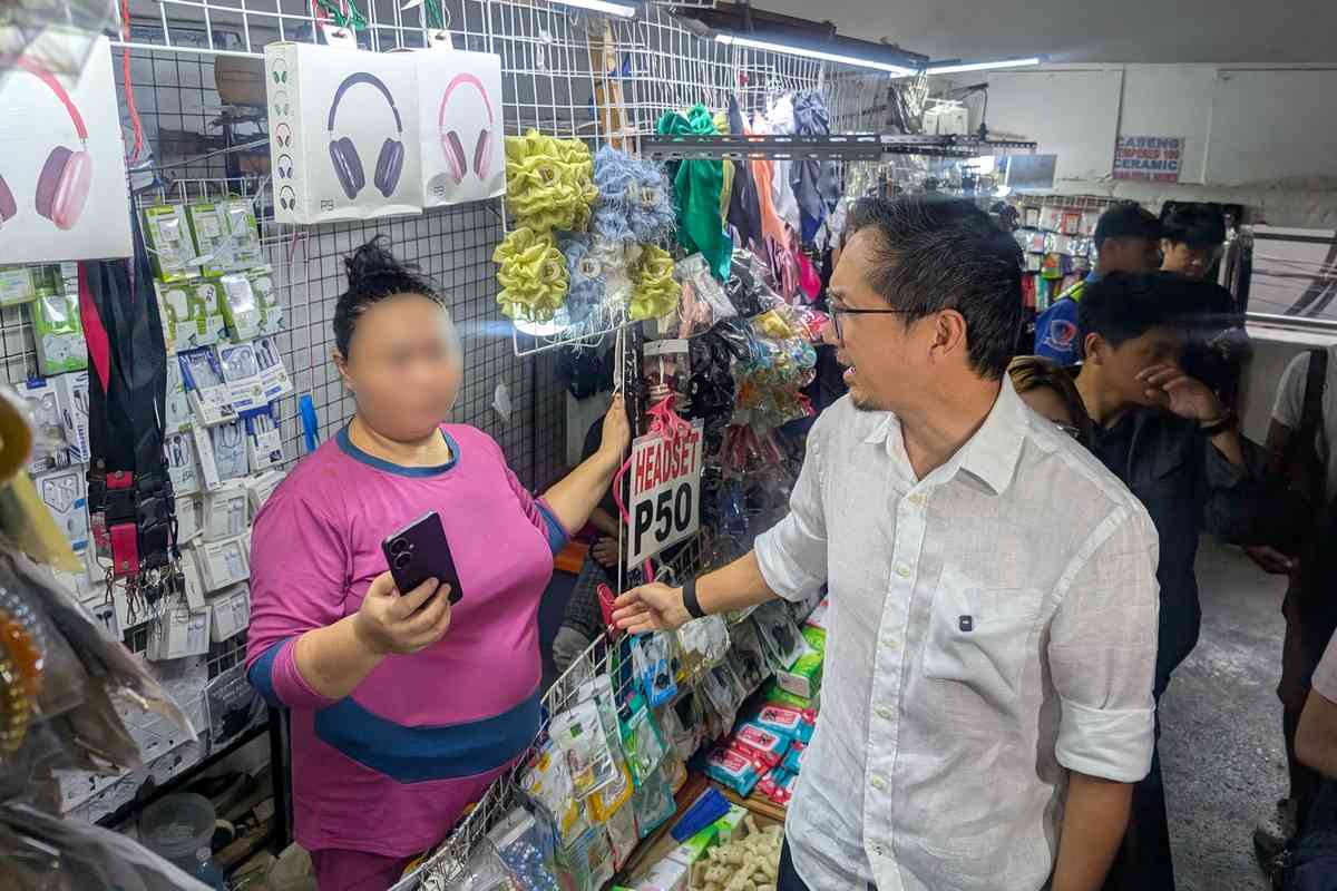 DOTr, MMDA to remove vendors from MRT-3 Taft walkway