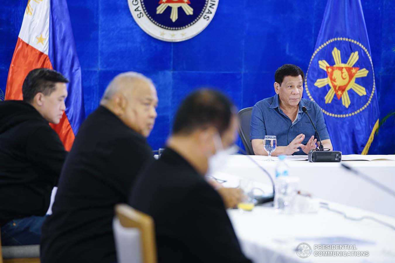Prez Duterte OKS law strengthening, providing honorarium to SK officials