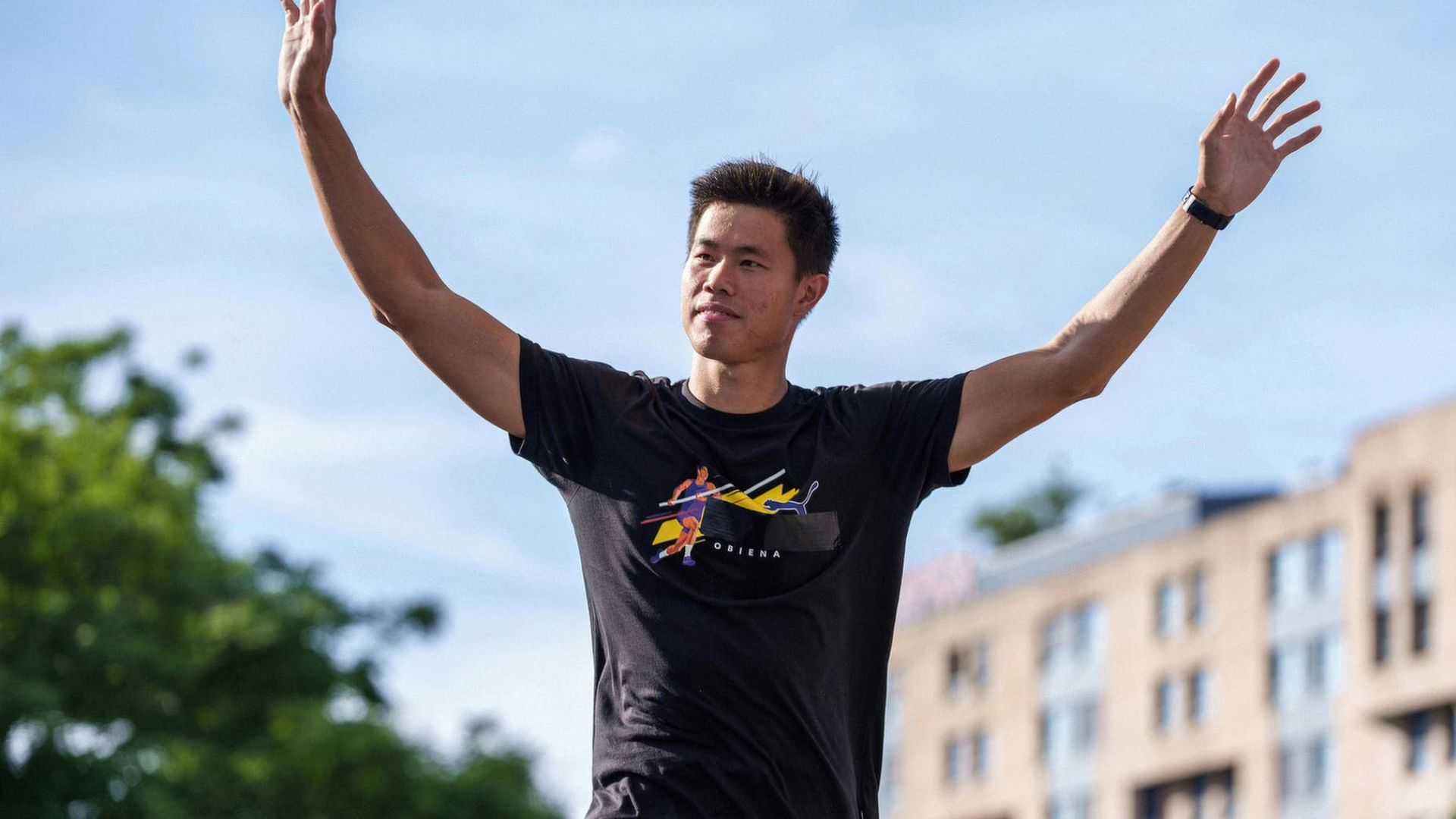 Ej Obiena denies endorsing gambling