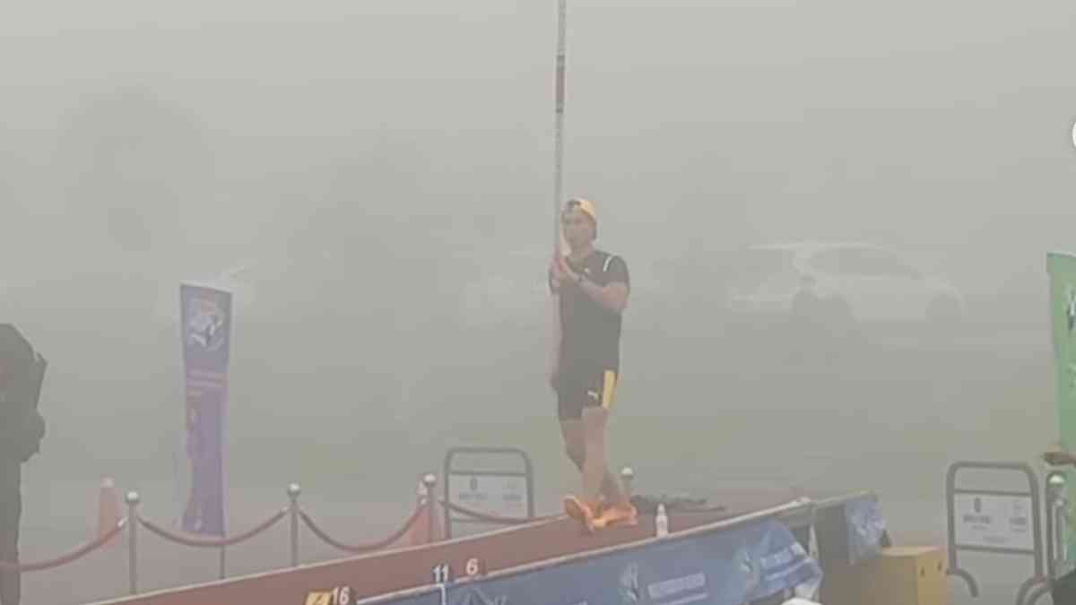 EJ Obiena takes gold in Taiwan outdoor meet despite foggy condition