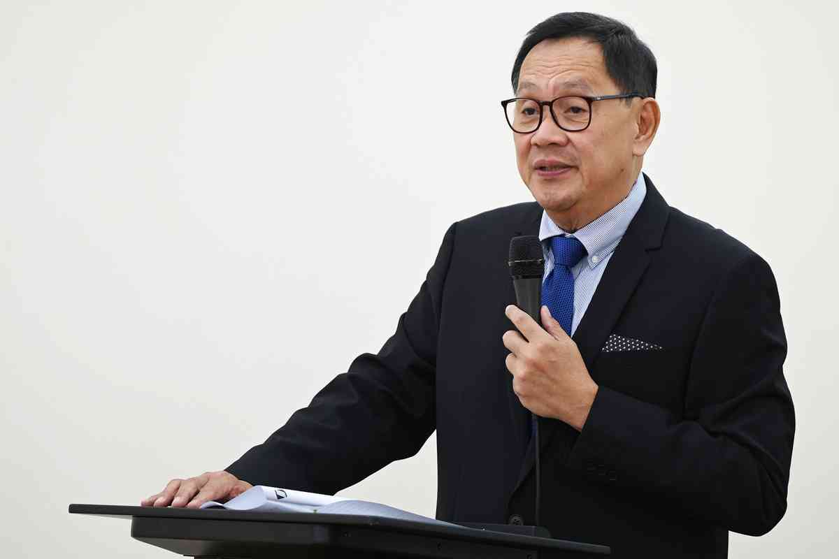 Ex-SSS Chief appeals to Malacañang to suspend 15% increase in members' contribution
