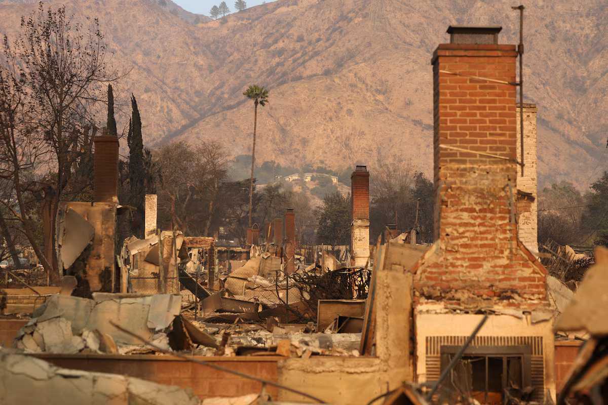 Far from Hollywood's wealth, Los Angeles fire survivors feel forgotten