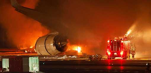 Five dead after JAL airliner crashes into quake aid plane at Tokyo airport