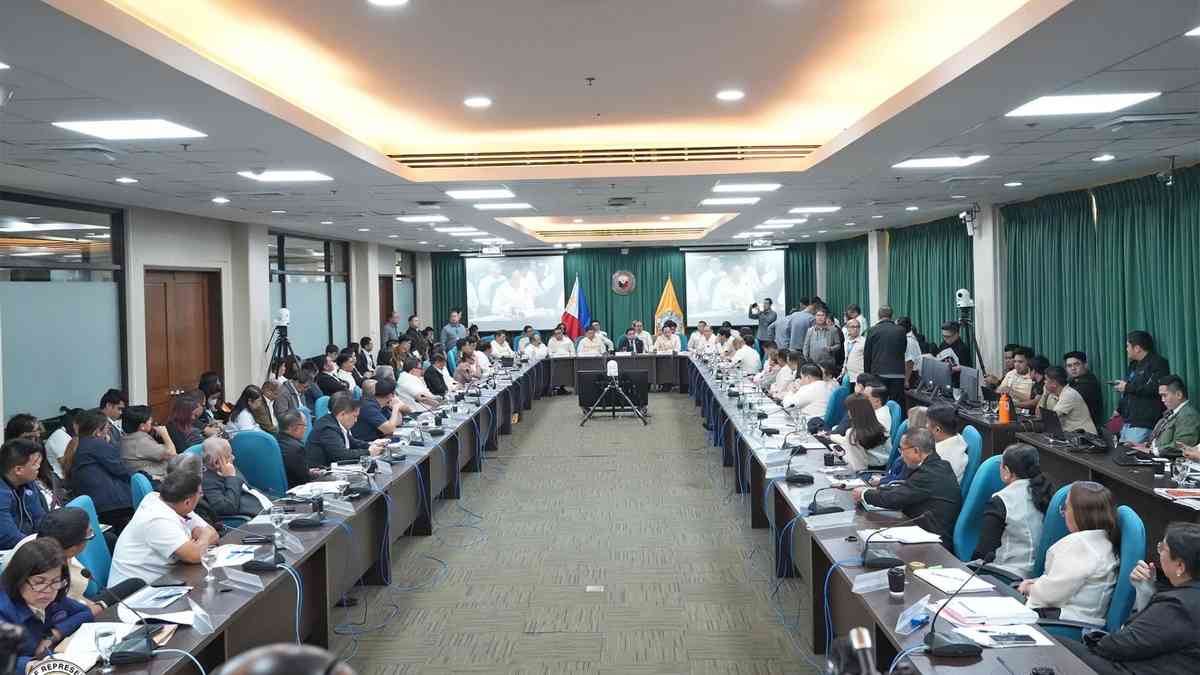 Five out of 16 contractors, subpoenaed for skipping House Infra Comm hearing