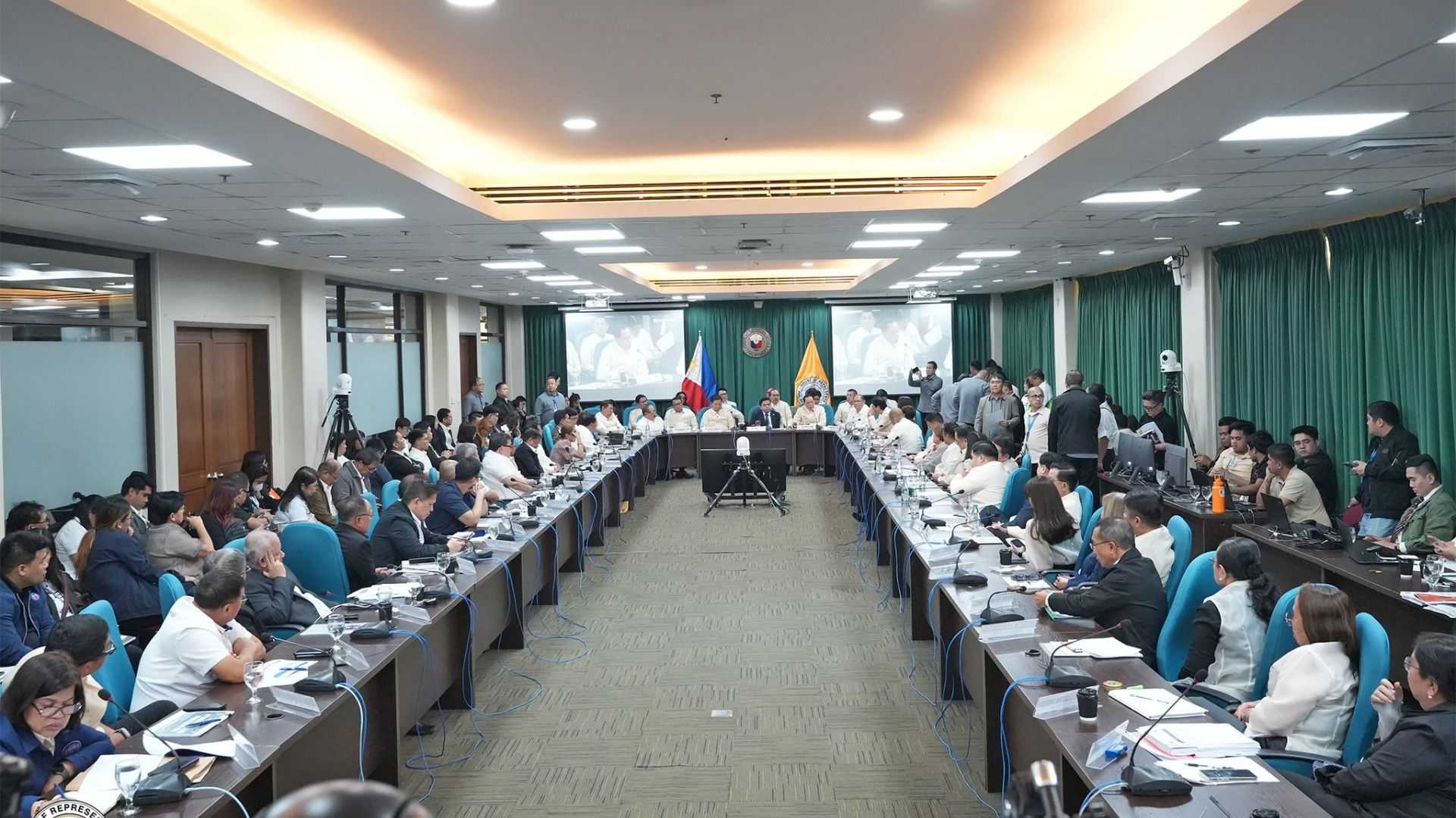 Five out of 16 contractors, subpoenaed for skipping House Infra Comm hearing