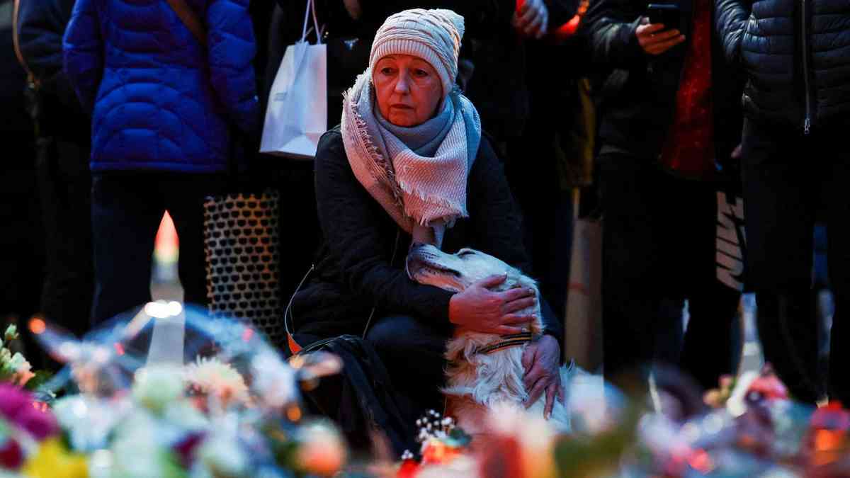 German authorities probe motive in deadly Christmas market attack