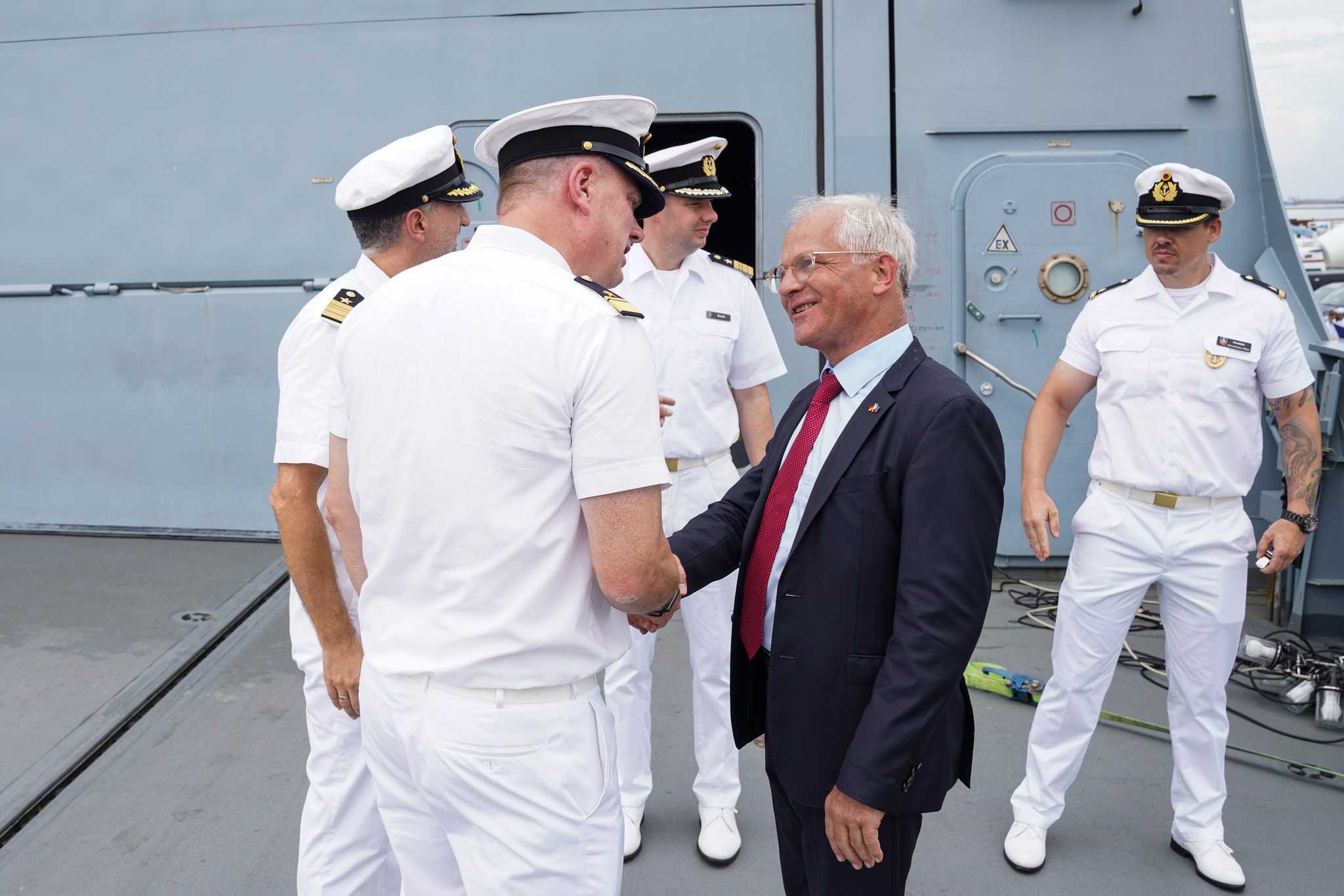 German Navy ships’ port call in Manila a testament to Germany’s commitment to uphold int'l rules-based order – Amb. Pfaffernoschke
