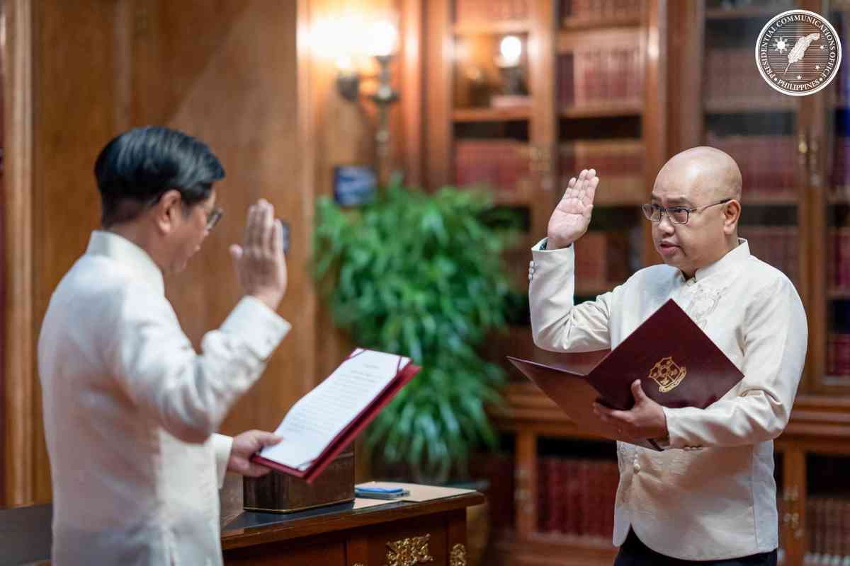 Gomez orders courtesy resignation of all PCO appointed officials