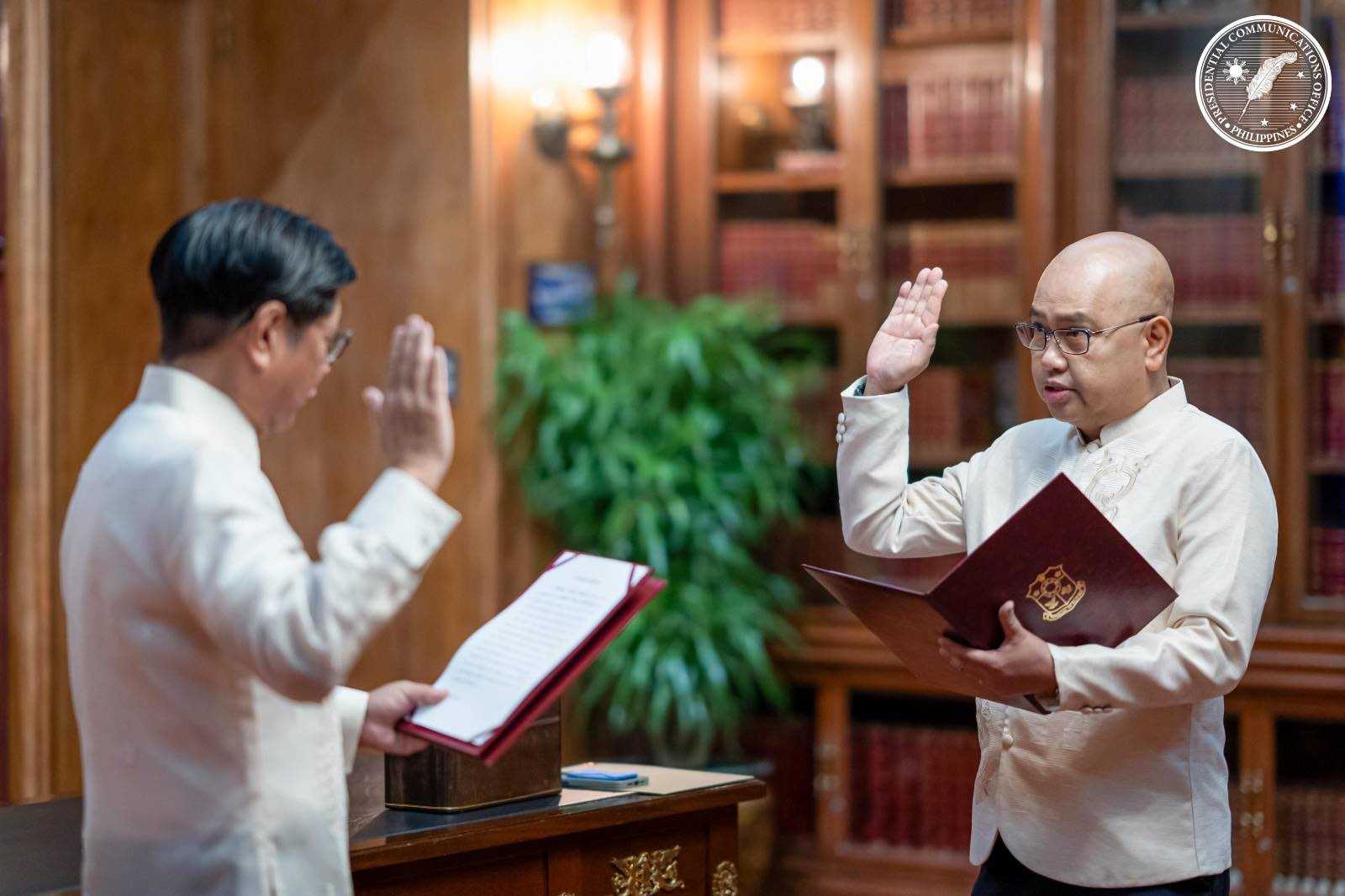 Gomez orders courtesy resignation of all PCO appointed officials