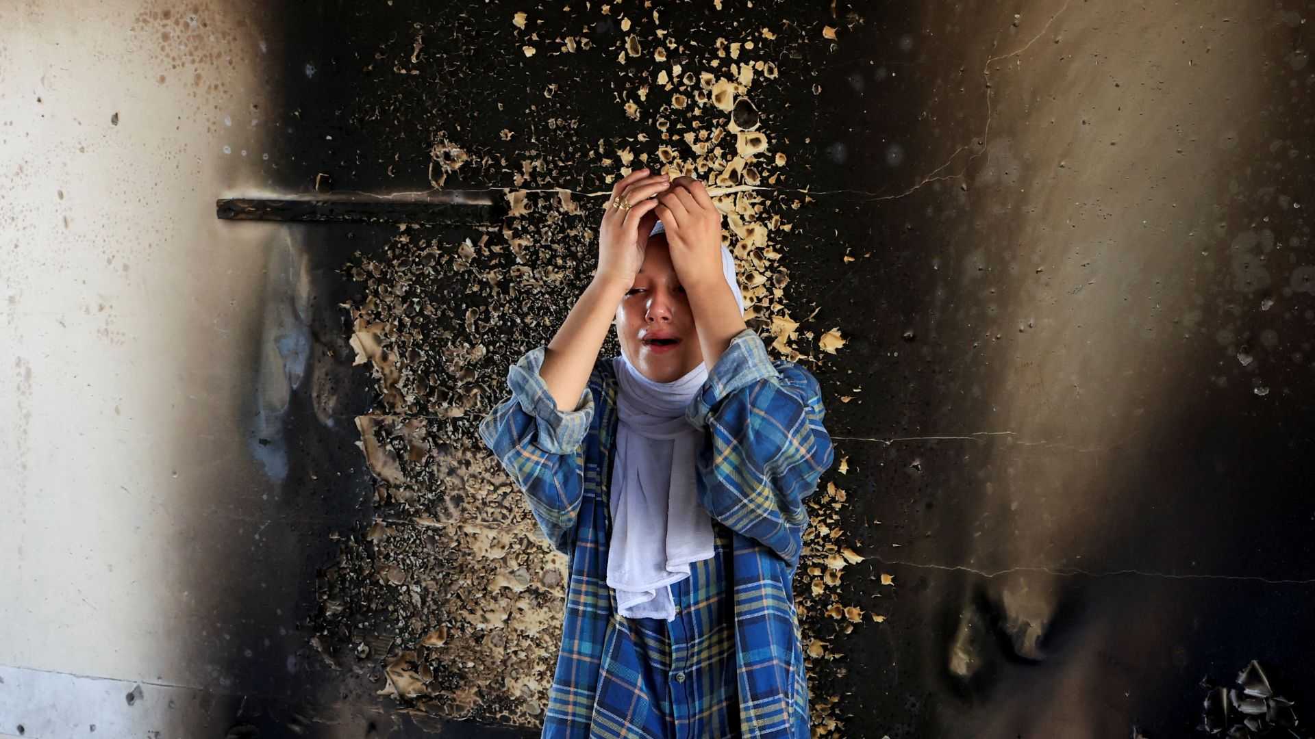 Hamas says it will allow aid for hostages if Israel halts airstrikes, opens permanent humanitarian corridors