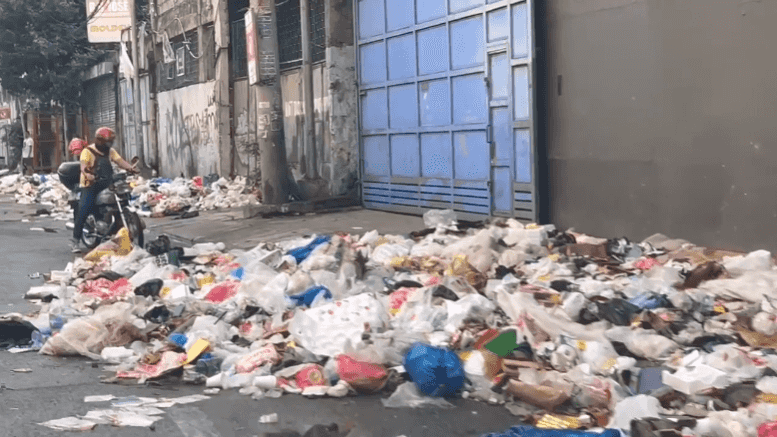 Heaps of garbage spotted in Caloocan City