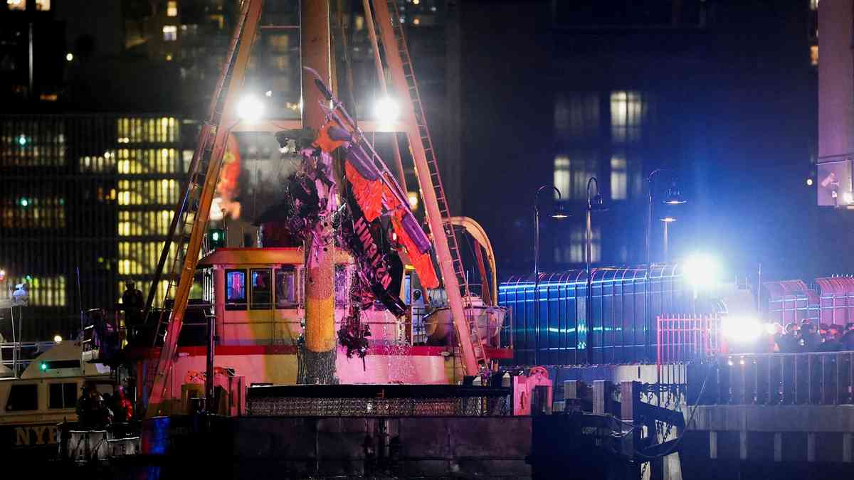 Helicopter in fatal New York crash lacked flight recorders, NTSB says