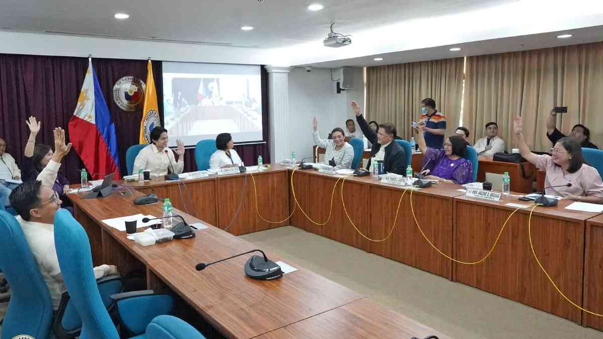 House labor committee approves P200 across-the-board wage hike for private sector employees