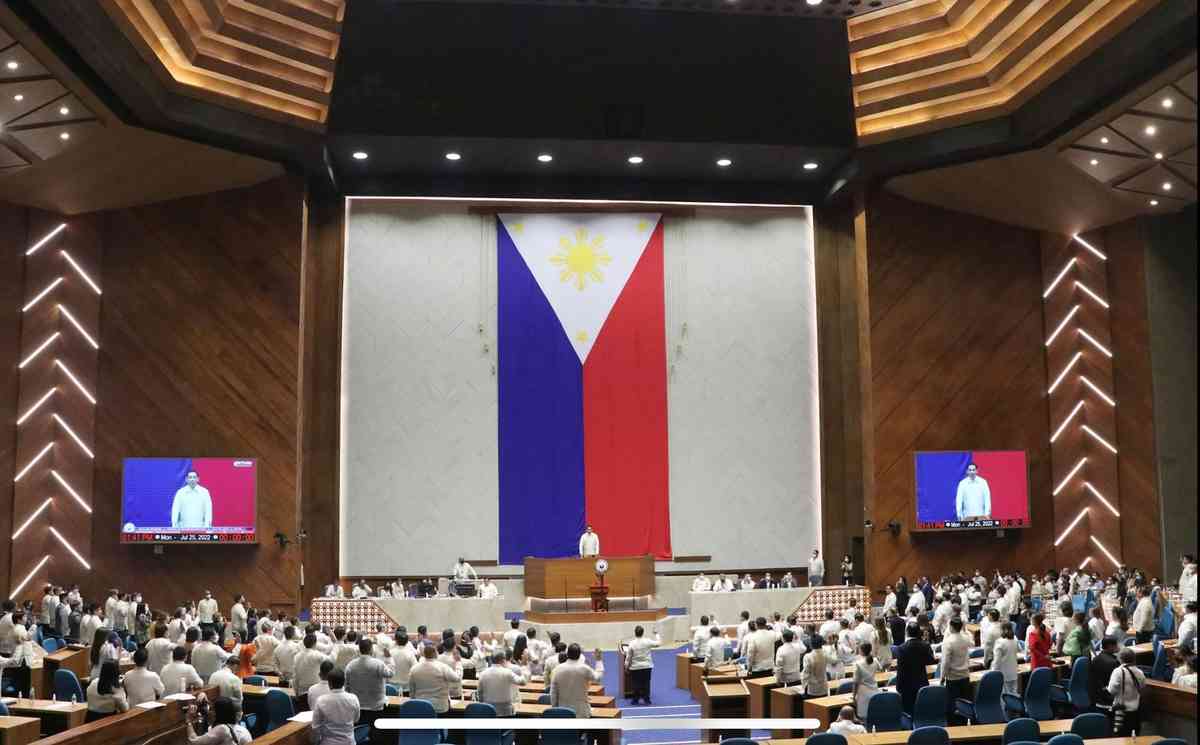 House OKs bill extending Barangay, SK officials' term to 6 years