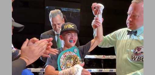 Jerusalem rises as world boxing champion anew in Easter Sunday