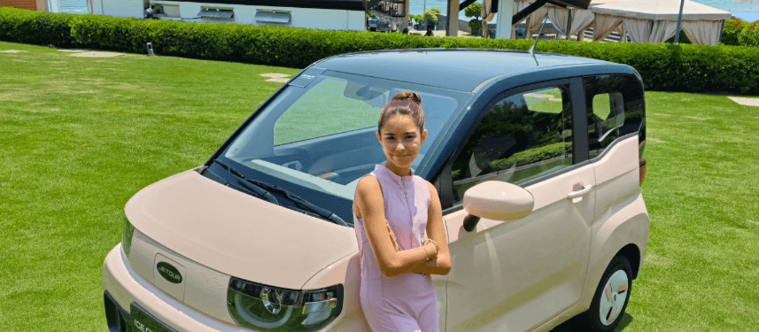Kendra Kramer on her first car at 13: ' I feel like crying!'